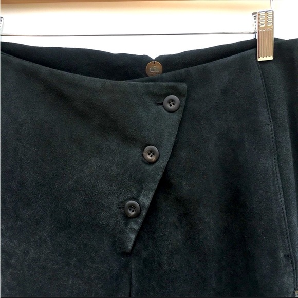 Lost & Found Ria Dunn Suede Fold Over Shorts - Picture 2 of 7